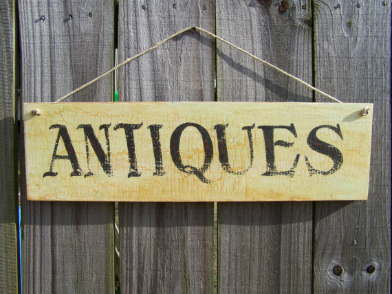 antiques-sign